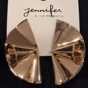 Jennifer and Company Gold-Tone Abstract Post Earrings 2.25 in BOUTIQUE GLAM